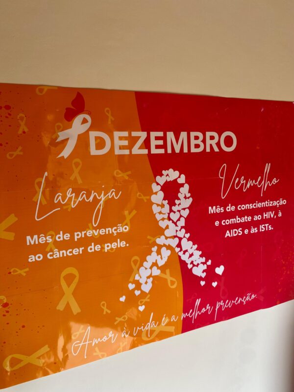 Painel Dezembro Laranja e Vermelho