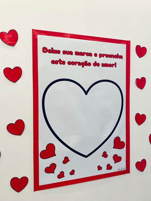 Cartaz Interativo – Coração com Marcas de Amor - Imagem 3